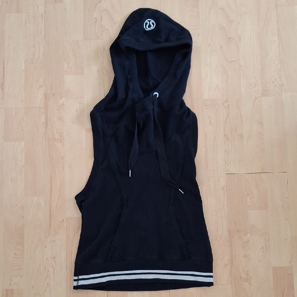 lululemon athletica Black Sleeveless Hooded Racerback Scuba w Striped Hem Sz 8
